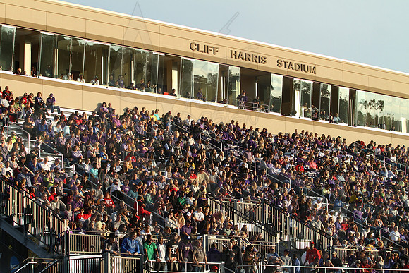 Southern Nazarene @ OBU 9-13-2014 (©Justin Manning) JWM_010