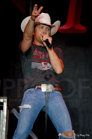 Justin Moore Concert 8-4-12(Justin Manning)060