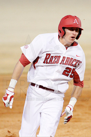 Miss Valley State @ Arkansas Baseball 3-27-13 (© Justin Manning) JWM0156