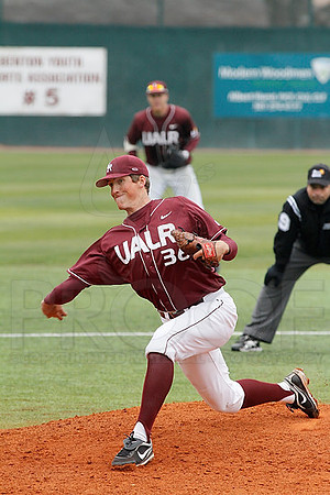 ASU @ UALR baseball 3-17-13 (© Justin Manning) JWM0481