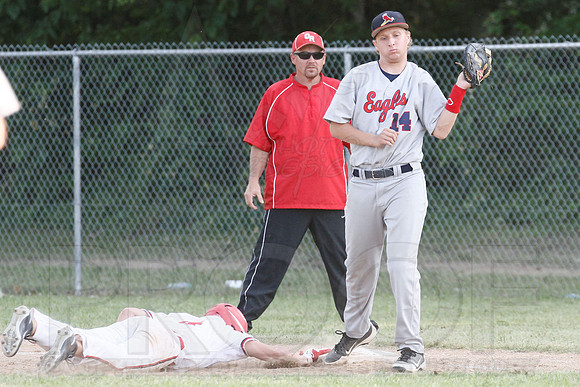 Glen Rose vs. AR Baptist 4-28-12 (Justin Manning)024