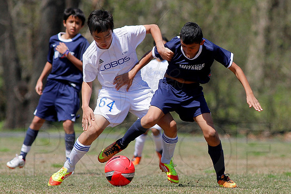 Burns Park Soccer 4-6-13(© Justin Manning) JWM0280
