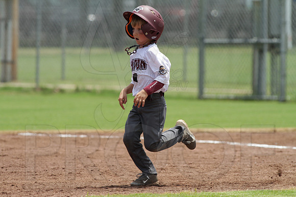Benton vs. Sylvan Hills 5-6 year old All Stars 7-11-2014 (©Justin Manning) JWM_214