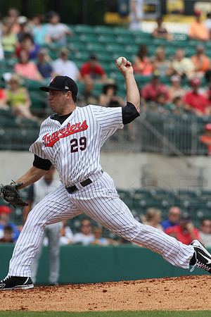 Corpus Christi Hooks @ Arkansas Travelers 6-2-13 (© Justin Manning) JWM0064