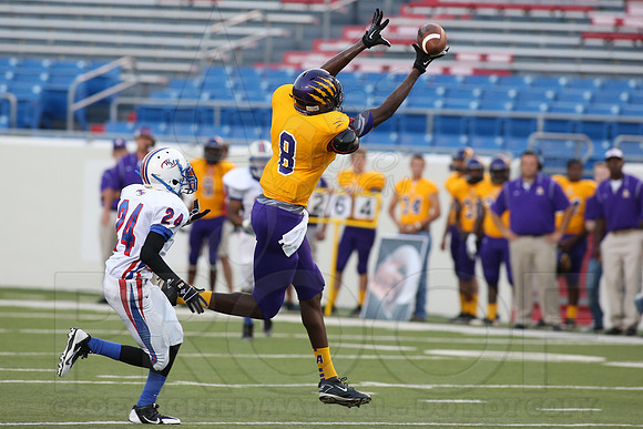 Ashdown vs West Memphis 9-2-13 (© Justin Manning) JWM0150