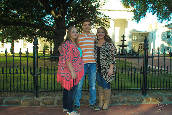 Armstrong triplets senior pictures 10-21-16_JWM_0163