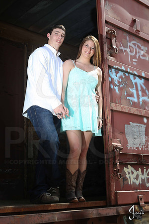 Collin & Makayla Senior pics 4-14-13 (© Justin Manning) JWM0266