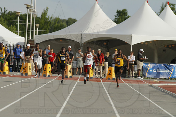 NCAA West Track and Field Preliminaries 5-30-2014 (© Justin Manning) JWM_0191