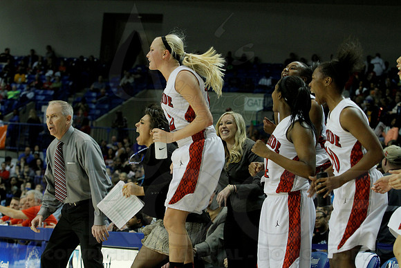 7A Girls State Finals-Fort Smith Northside vs. Conway 3-13-2014 (© Justin Manning) JWM_0142