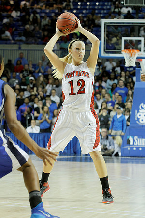 7A Girls State Finals-Fort Smith Northside vs. Conway 3-13-2014 (© Justin Manning) JWM_0221