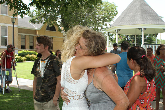 Stacia & Dylan Ray marriage 7-12-2014 (©Justin Manning) JWM_094