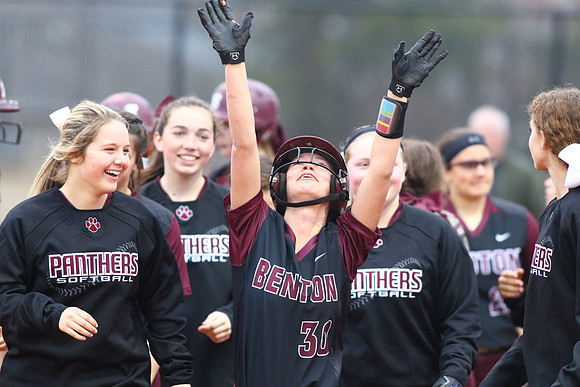 Vilonia @ Benton softball 3-3-2015 (©Justin Manning) JWM_132