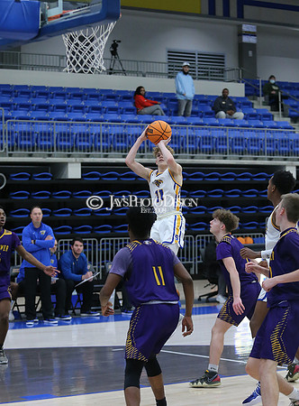 Sheridan vs. Mayflower Boys (Sheridan Holiday Classic) 12-30-21_JWM_0033
