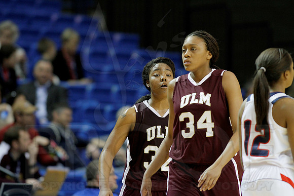 Florida Atlantic vs. UL-Monroe Women's JWM0232 (©Justin Manning)