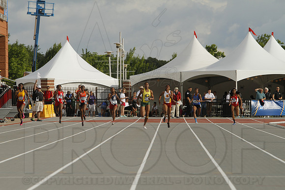 NCAA West Track and Field Preliminaries 5-30-2014 (© Justin Manning) JWM_0041