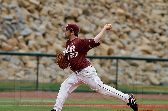 ASU @ UALR baseball 3-17-13 (© Justin Manning) JWM0444