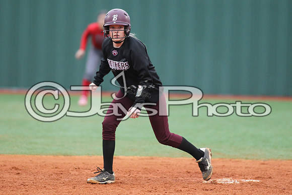 Cabot @ Benton Softball 3-10-2015 (©Justin Manning) JWM_0447