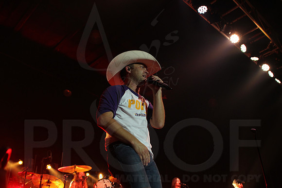 Justin Moore concert 8-15-16_JWM_1294