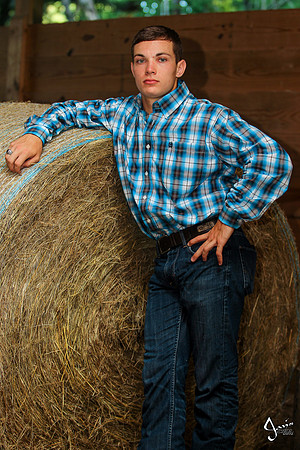 Aaron Weatherford & Zane Rogers Senior Pictures 8-2-16_JWM_0230