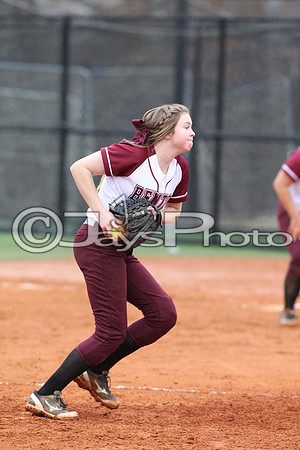 Cabot @ Benton Softball 3-10-2015 (©Justin Manning) JWM_0209