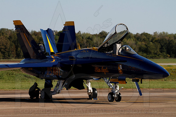 LR Air Show (Blue Angels) 9-9-12 (Justin Manning)0040