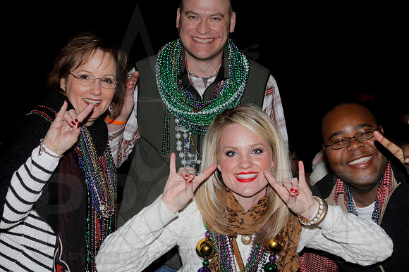 GoDaddy Bowl Mardi Gras Parade (©Justin Manning) JWM_0259