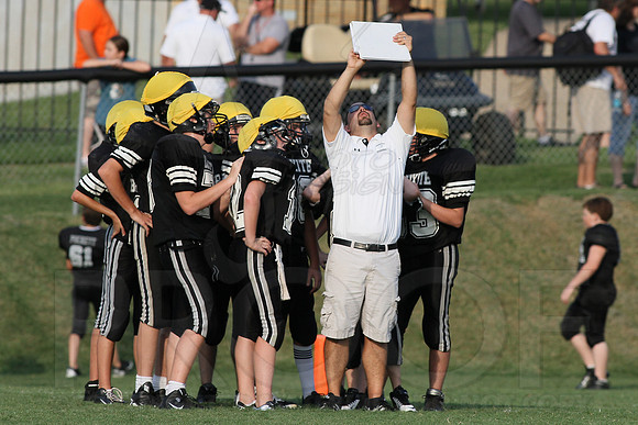 Bauxite Black-Gray games 4th, 5th, 6th, Junior high, Senior high scrimmage 8-22-13 (© Justin Manning) JWM0096