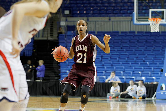 Florida Atlantic vs. UL-Monroe Women's JWM0311 (©Justin Manning)