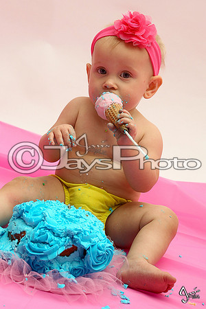 Camden's 1st Birthday pictures_0810