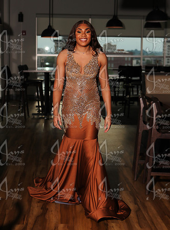 Ky Wilson (Little Rock Central Prom) 4-26-25_JWM_0044