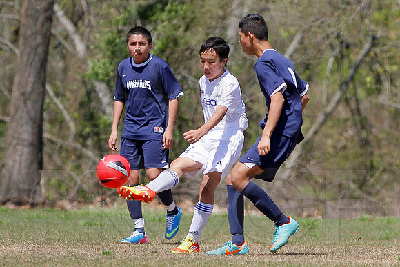 Burns Park Soccer 4-6-13(© Justin Manning) JWM0271
