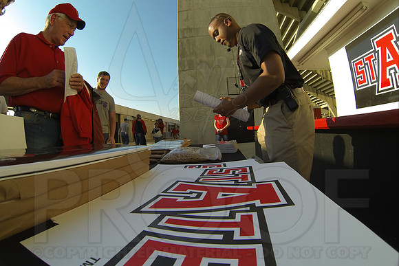 AState Spring Game 4-18-2014 (© Justin Manning) JWM_0951