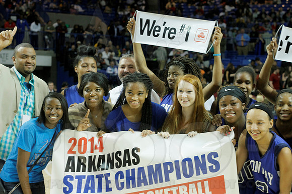 7A Girls State Finals-Fort Smith Northside vs. Conway 3-13-2014 (© Justin Manning) JWM_0328
