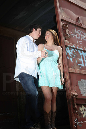 Collin & Makayla Senior pics 4-14-13 (© Justin Manning) JWM0269