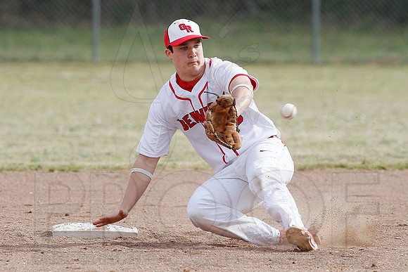 Malvern @ Glen Rose Baseball 3-14-13 (© Justin Manning) JWM0033