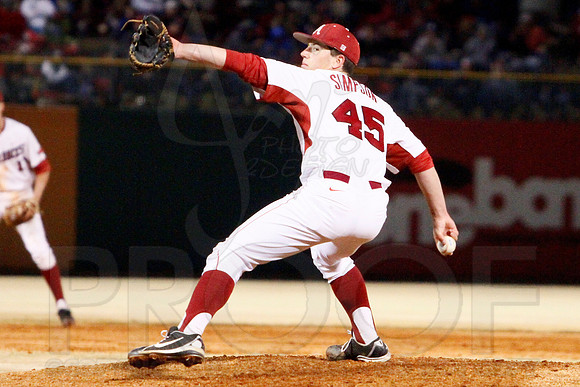 Miss Valley State @ Arkansas Baseball 3-27-13 (© Justin Manning) JWM0283