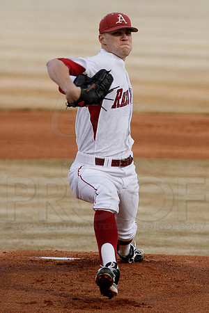 Miss Valley State @ Arkansas Baseball 3-27-13 (© Justin Manning) JWM0075