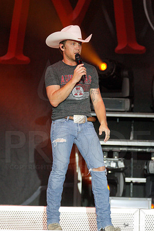 Justin Moore Concert 8-4-12(Justin Manning)052