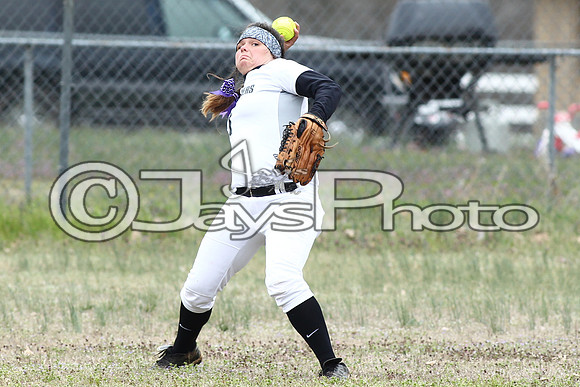 Bauxite vs. Brookland softball 3-28-2015 (©Justin Manning) JWM_0099