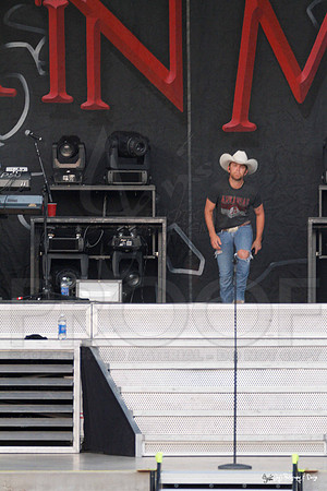 Justin Moore Concert 8-4-12(Justin Manning)017