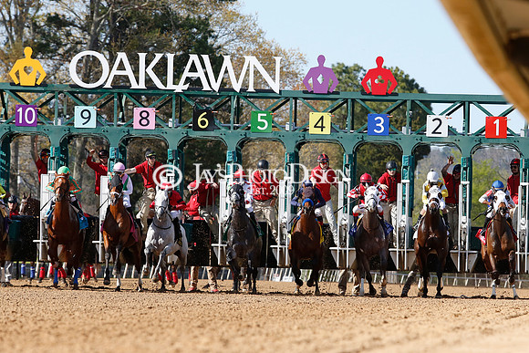 z220402_ArkansasDerbyday_Manning_JWM_0748