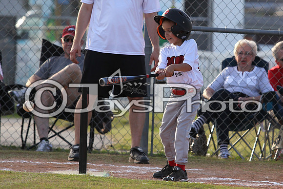 Bomb Squad vs. Cardinals 6-7 year old (Pitching Machine) 5-5-2015 (©Justin Manning) JWM_0048