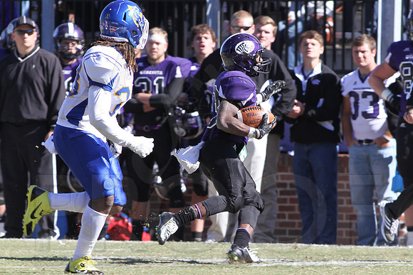 Southern Arkansas University @ Ouachita Baptist University 11-1-2014 (©Justin Manning) JWM_340
