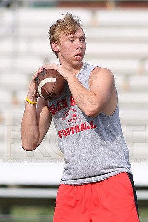 Glen Rose Football Practice 9-2-2014 (©Justin Manning) JWM_234