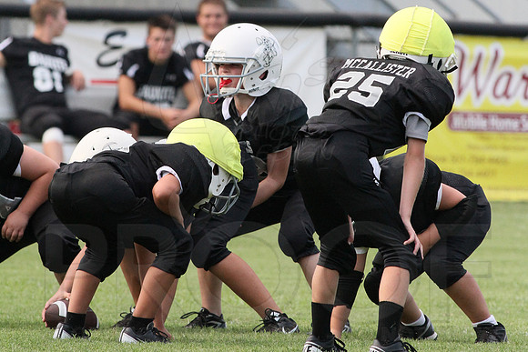 Bauxite Black-Gray games 4th, 5th, 6th, Junior high, Senior high scrimmage 8-22-13 (© Justin Manning) JWM0037