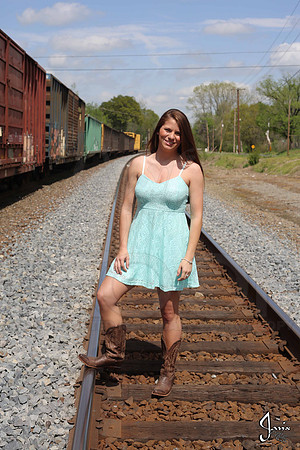 Collin & Makayla Senior pics 4-14-13 (© Justin Manning) JWM0209