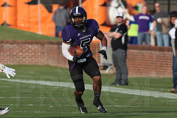 Southern Nazarene @ OBU 9-13-2014 (©Justin Manning) JWM_257