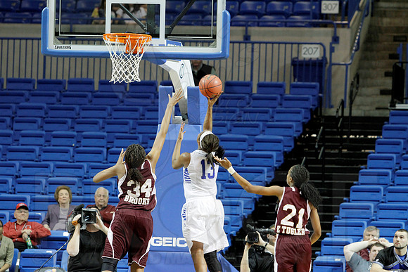 Middle Tennessee vs ULM  Women's 3-9-13 JWM0311 (©Justin Manning)
