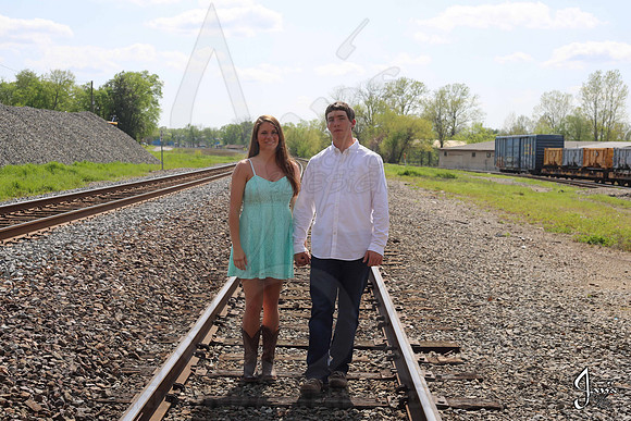 Collin & Makayla Senior pics 4-14-13 (© Justin Manning) JWM0288