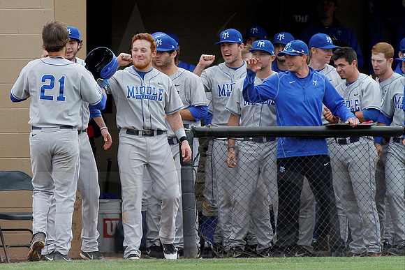 MTSU @ ASU baseball 4-28-13 (© Justin Manning) JWM0110